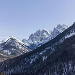 Berg'k'hof Kaisertal - Alpine Hideaway 롯지 *