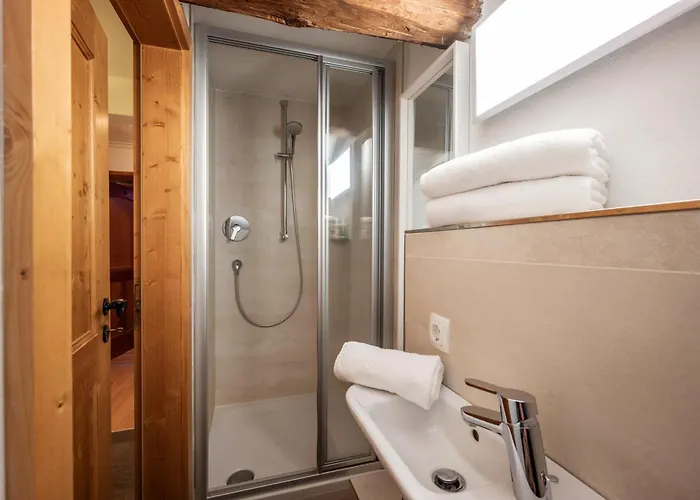 Berg'k'hof Kaisertal - Alpine Hideaway 山林小屋 *