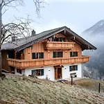 Berg'k'hof Kaisertal - Alpine Hideaway Gerendaház Ebbs