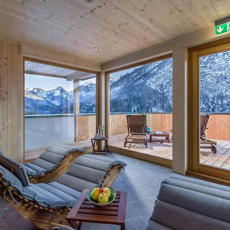 Lodge Berg'k'hof Kaisertal - Alpine Hideaway