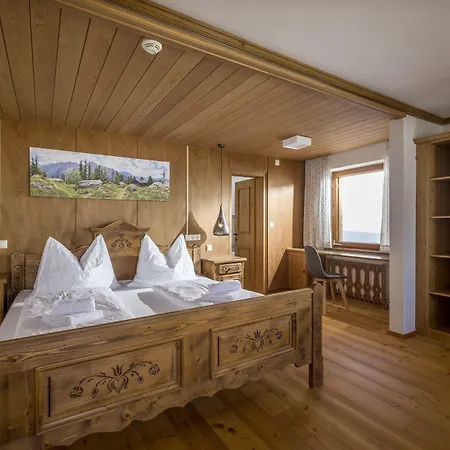 Orman Evi Berg'k'hof Kaisertal - Alpine Hideaway Ebbs