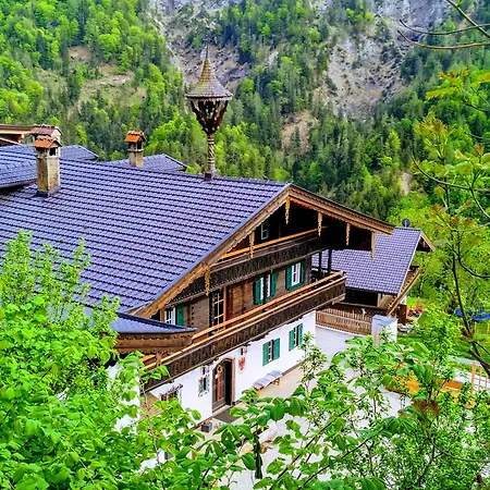 Alojamento de Turismo Selvagem Berg'k'hof Kaisertal - Alpine Hideaway Ebbs