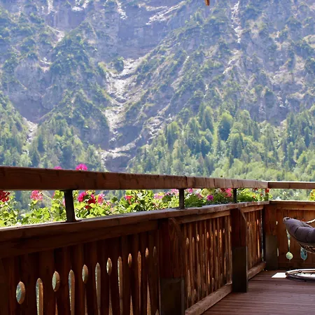 Berg'k'hof Kaisertal - Alpine Hideaway Lodge Ebbs