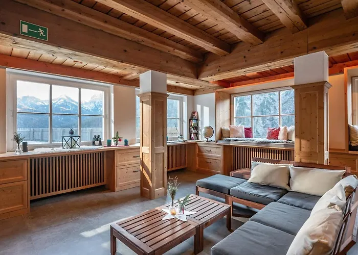 Hytte Berg'k'hof Kaisertal - Alpine Hideaway *